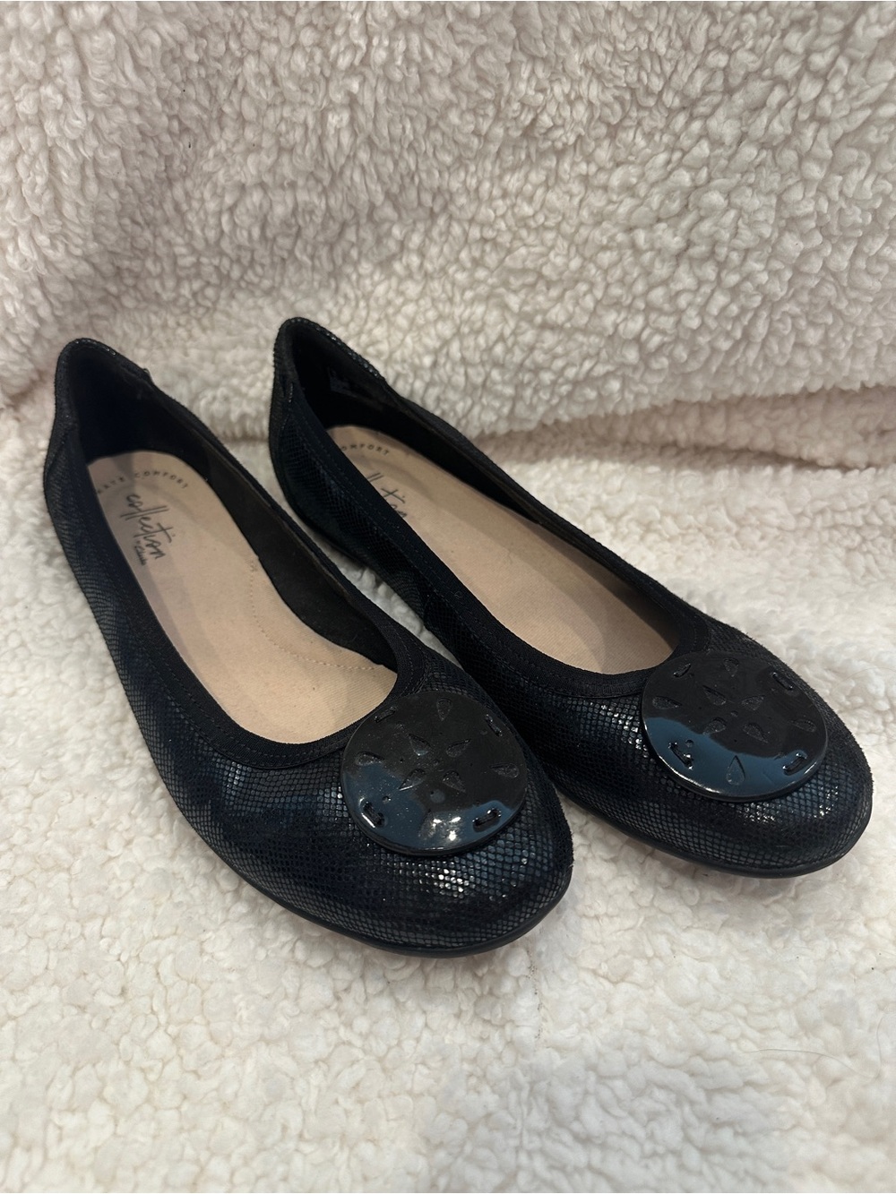 Clark's Black Leather Reva Ballet Flats